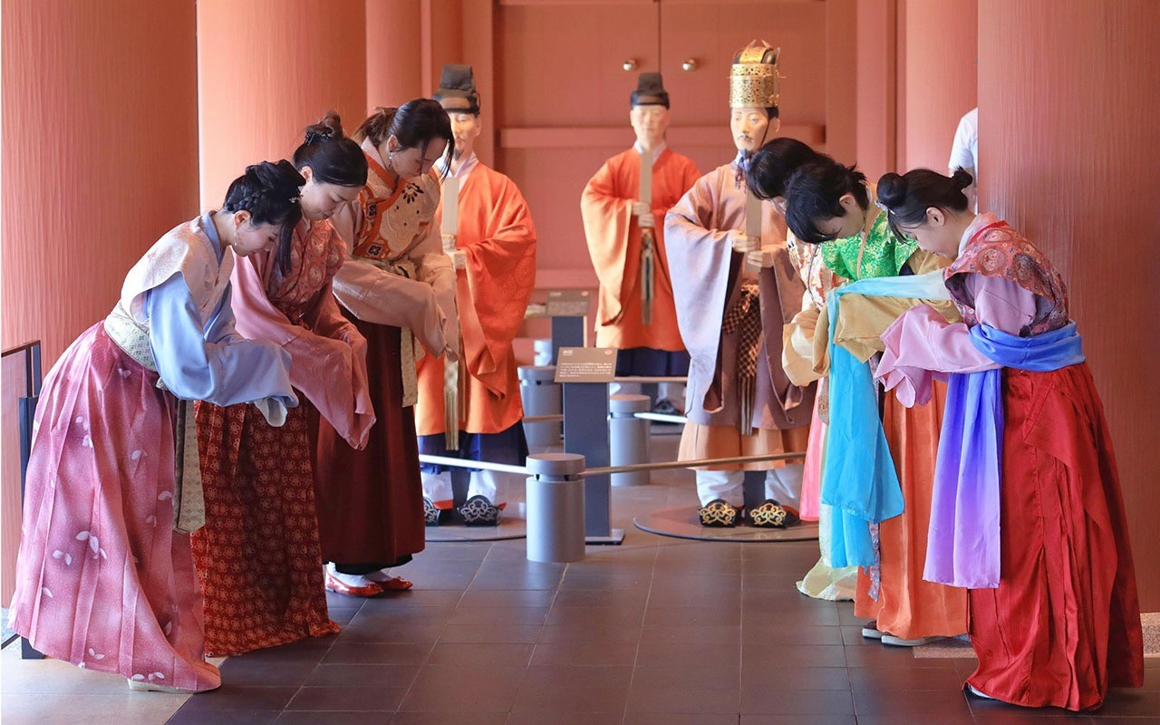 11月15日(土)開催イベント【0040】天平衣装を着てみよう in 難波宮